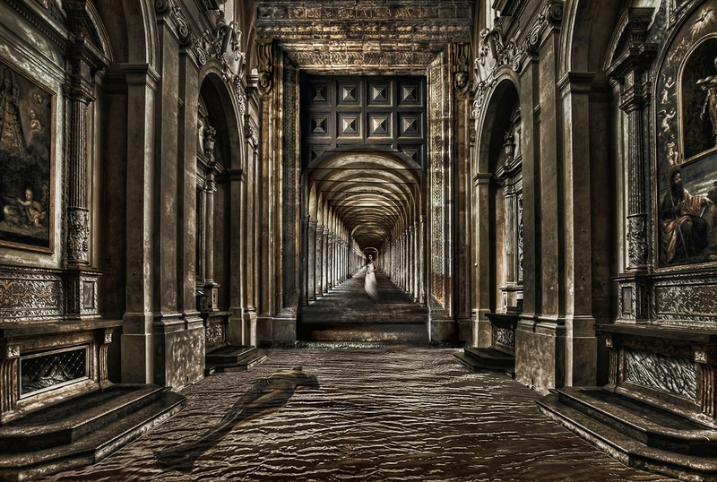 338 - ESCAPE FROM DEATH - MIOLI PIERLUIGI - italy.jpg